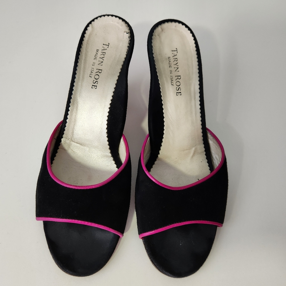 Black,Red & Pink Taryn Rose Suede Leather Heels Size 8.5 - Picture 4 of 14